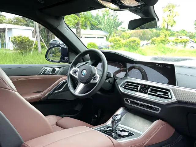 BMW X6 — Фото автомобиля 20
