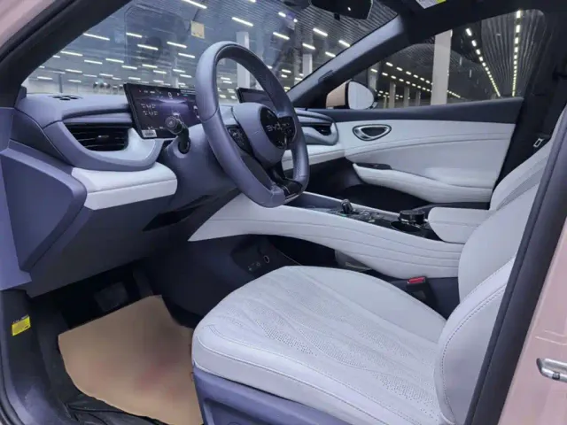 BYD Seal 06 GT — Фото автомобиля 9