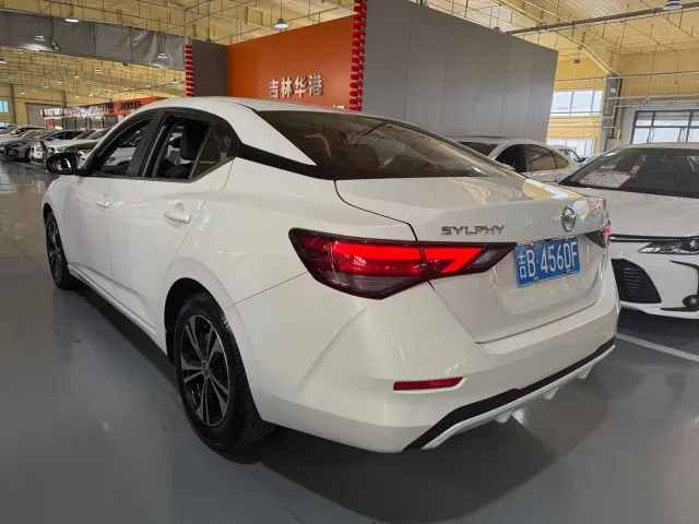 Nissan Sylphy — Фото автомобиля 4