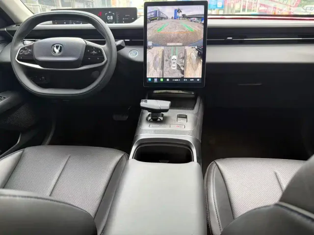 Changan Lamore — Фото автомобиля 3