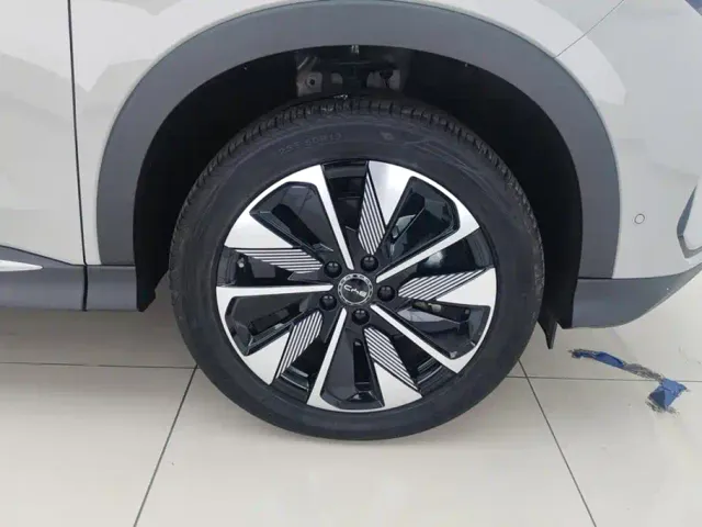BYD Song PLUS — Фото автомобиля 6