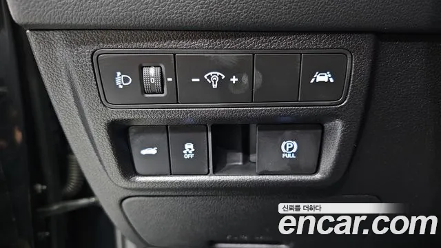 Hyundai Sonata — Фото автомобиля 14