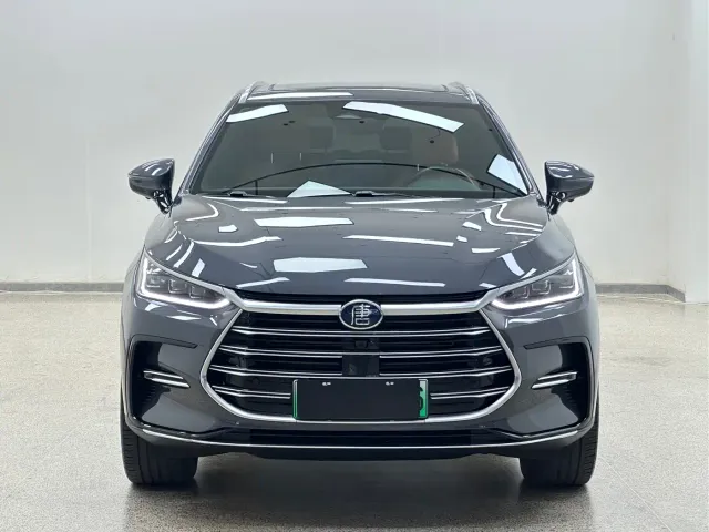 BYD Tang — Фото автомобиля 2