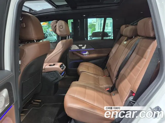 Mercedes-Benz GLS-Class — Фото автомобиля 11