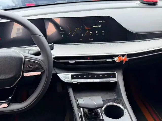 Changan Eado — Фото автомобиля 8