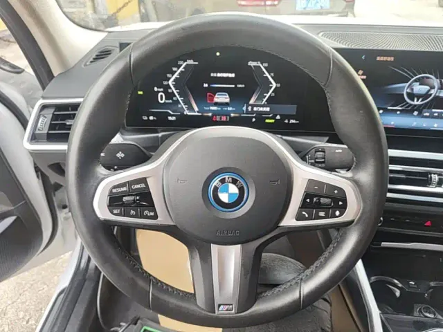 BMW i3 — Фото автомобиля 6