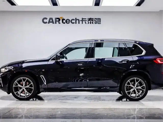 BMW X5 — Фото автомобиля 3