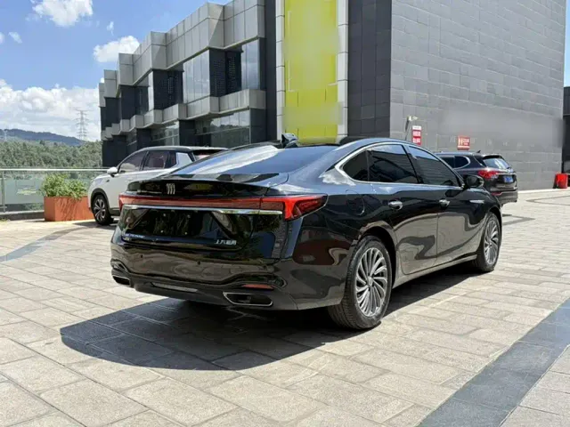 Buick LaCrosse 2023 28T Premium Edition — Фото автомобиля 11