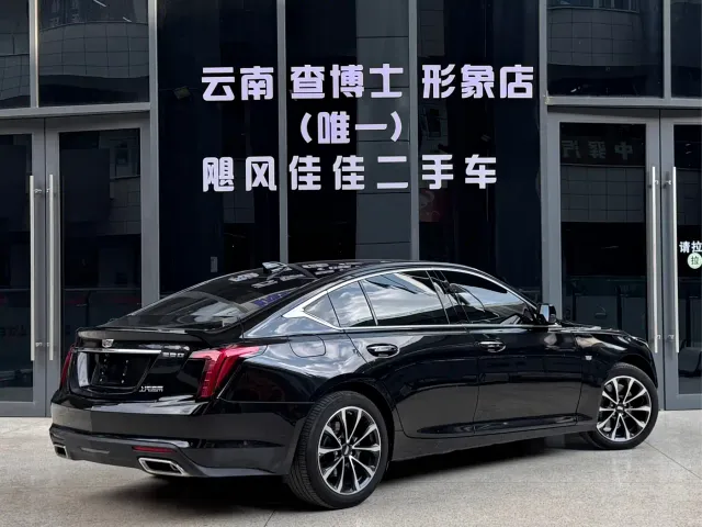 Cadillac CT5 — Фото автомобиля 9