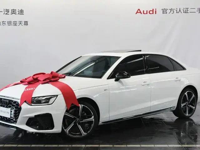 Audi A4L — Фото автомобиля 3