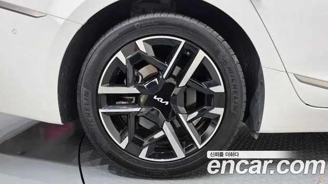 Kia K8 (New) Hybrid — Фото автомобиля 5