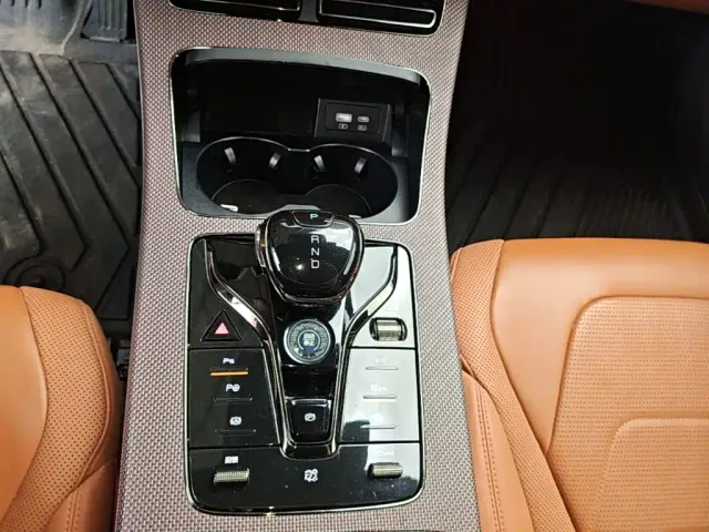 BYD Han — Фото автомобиля 6