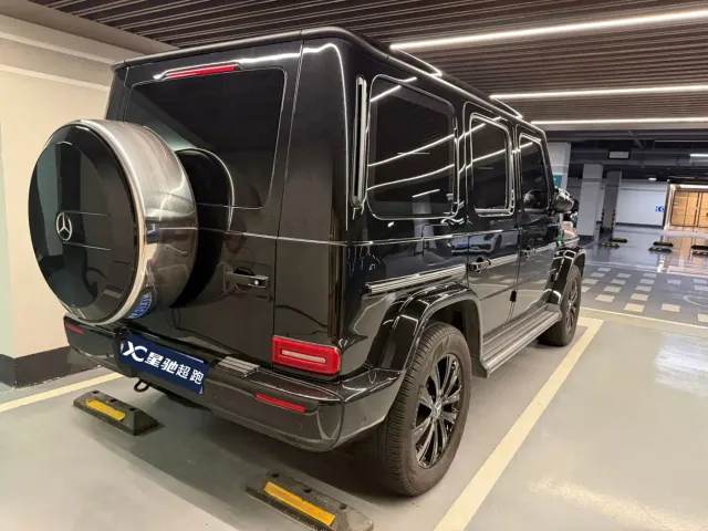 Mercedes-Benz G-Class — Фото автомобиля 5