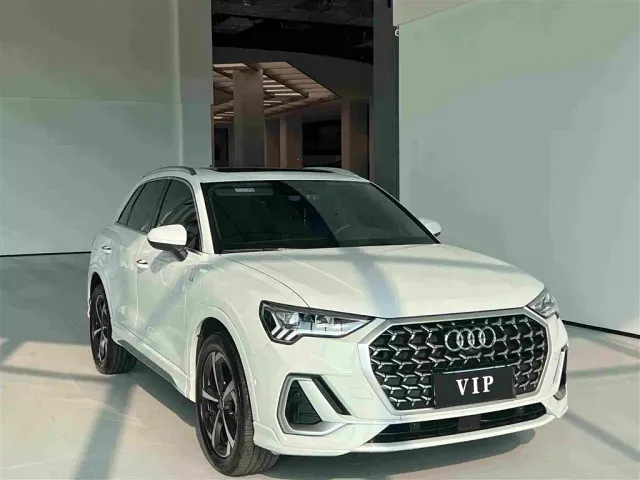Audi Q3 — Фото автомобиля 3