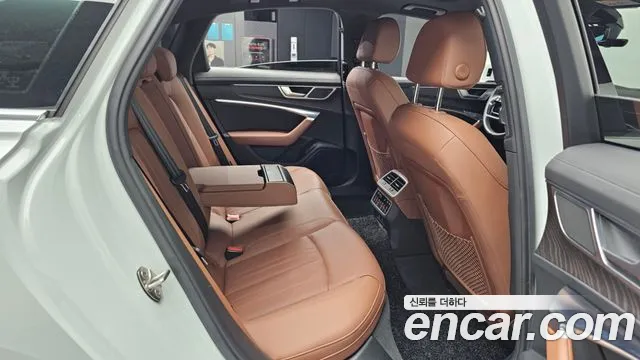 Audi A6 45 TFSI quattro Premium — Фото автомобиля 12