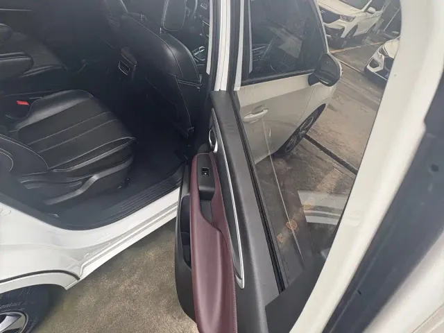GAC Trumpchi M6 — Фото автомобиля 11