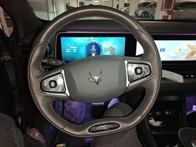 Arcfox Alpha S — Фото автомобиля 10