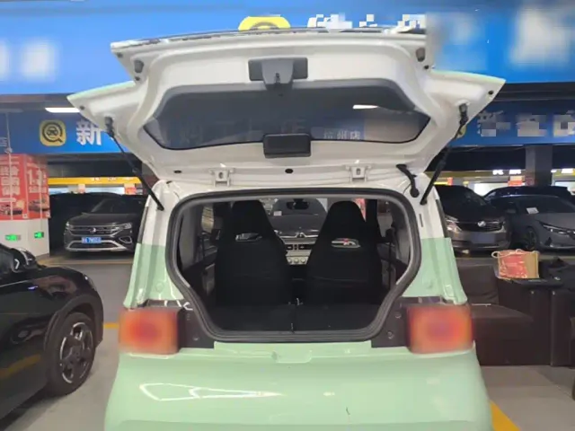Wuling Hongguang Mini EV — Фото автомобиля 18