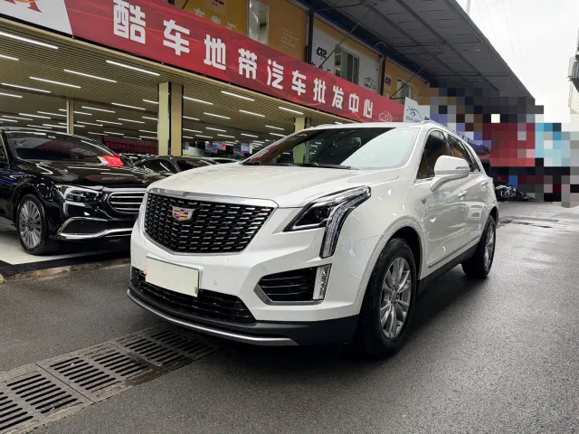 Фотография автомобиля — Cadillac XT5