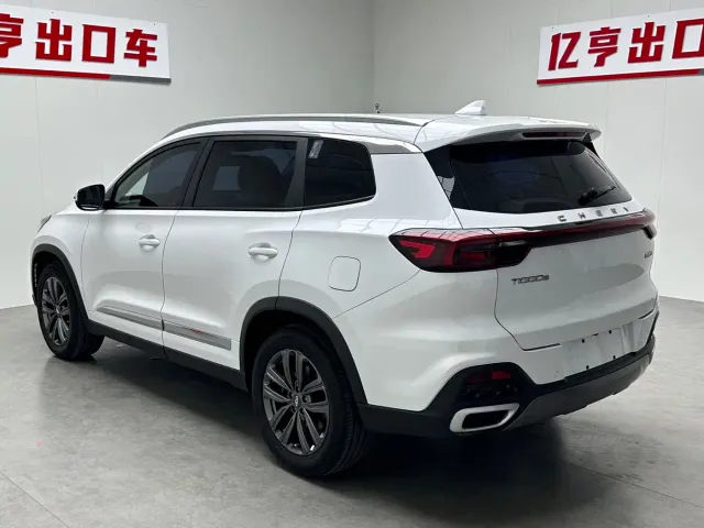 Chery Tiggo 8 — Фото автомобиля 18