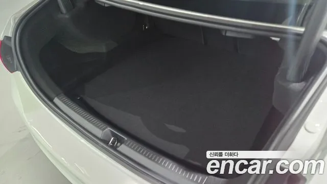 Mercedes-Benz A-Class — Фото автомобиля 4
