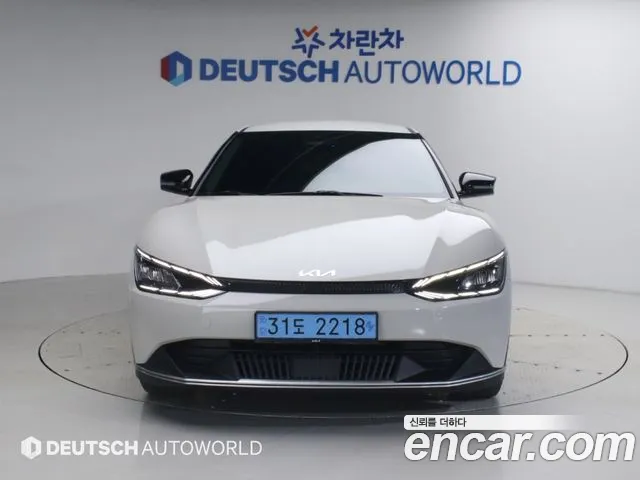 Kia EV6 — Фото автомобиля 3