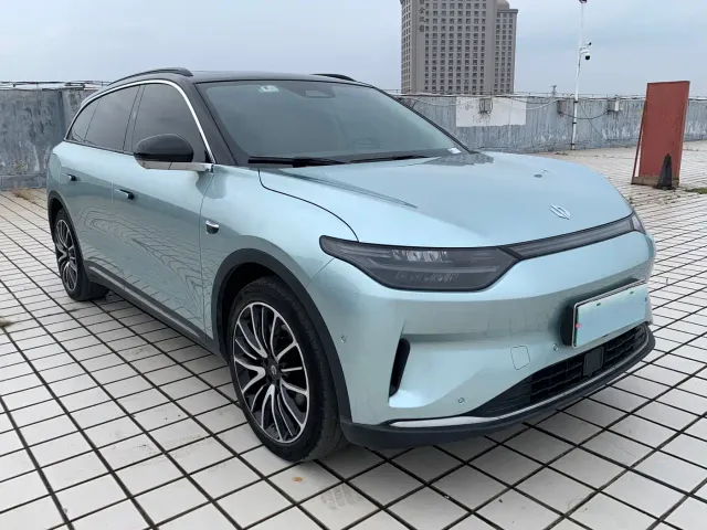 Leapmotor C11 — Фото автомобиля 3