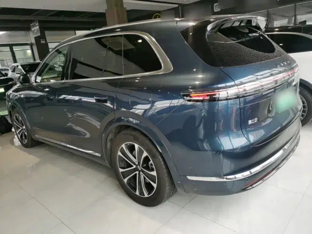 AITO Wenjie AITO M7 2026 Pure Electric Max Long Range 5-seater — Фото автомобиля 4