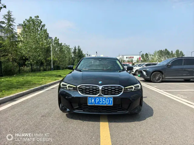 BMW 3 Series — Фото автомобиля 2