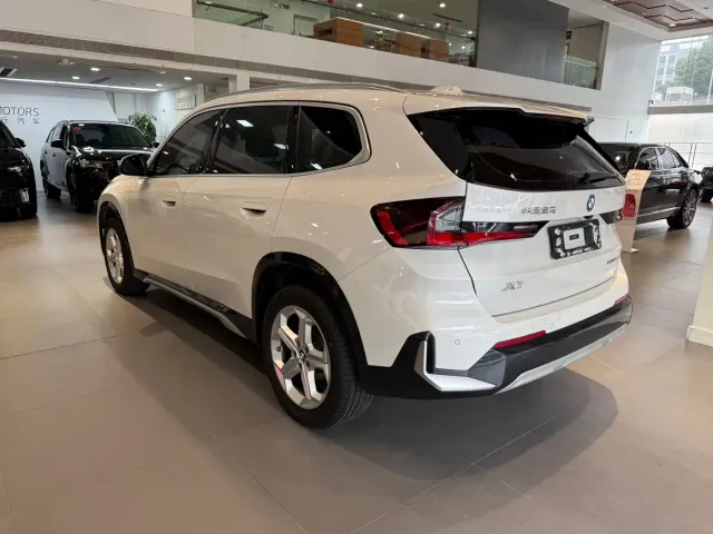 BMW X1 — Фото автомобиля 6