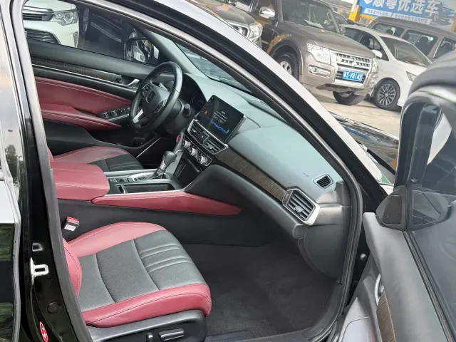 Honda Inspire — Фото автомобиля 8
