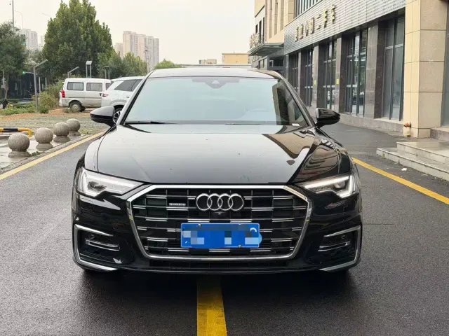 Audi A6L — Фото автомобиля 2