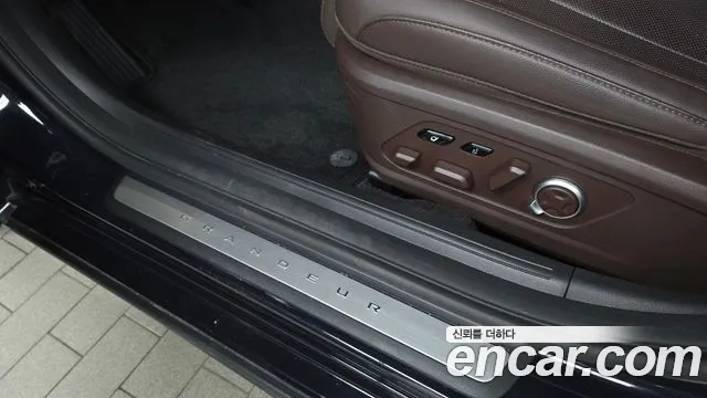 Hyundai Grandeur Grandeur (GN7) — Фото автомобиля 29