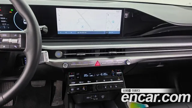 Hyundai Grandeur GN7 — Фото автомобиля 13