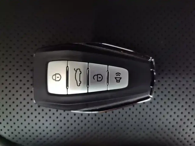 Geely Geometry A — Фото автомобиля 8