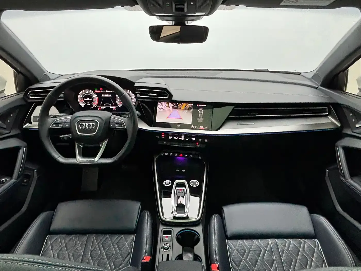 Audi Audi A3 2025 A3L Limousine 35TFSI Flying Premium — Фото автомобиля 9