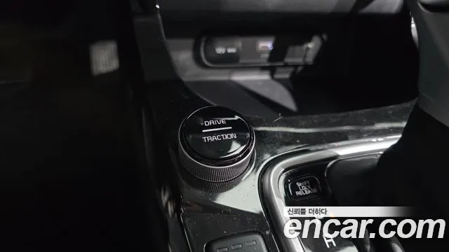 Kia Seltos — Фото автомобиля 28