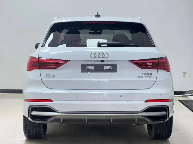 Audi Q3 — Фото автомобиля 5