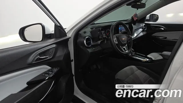 ChevroletGMDaewoo Trax Trax Кроссовер — Фото автомобиля 10