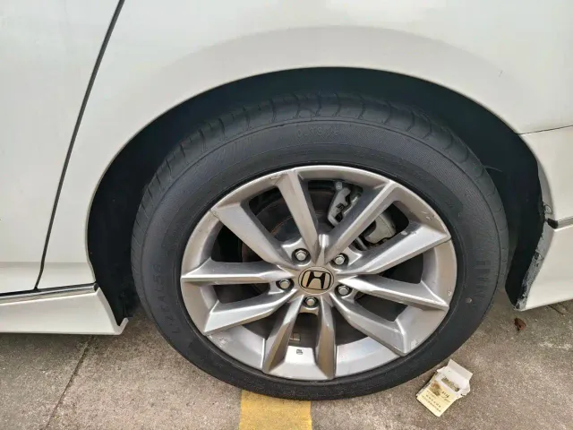 Honda Accord — Фото автомобиля 26