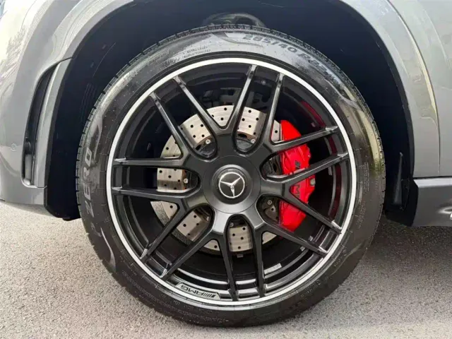 Mercedes-Benz GLE Coupe AMG — Фото автомобиля 13