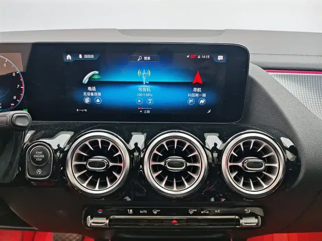 Mercedes-Benz GLA-Class — Фото автомобиля 10