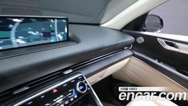 Genesis GV80 2.5T Бензин 2WD — Фото автомобиля 20