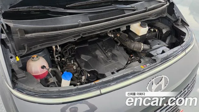 Hyundai Staria — Фото автомобиля 9