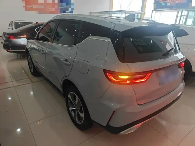 Geely Haoyue PRO — Фото автомобиля 4