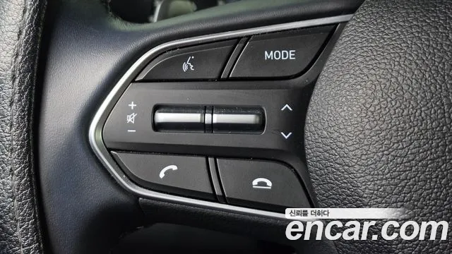 Hyundai Santa Fe — Фото автомобиля 20