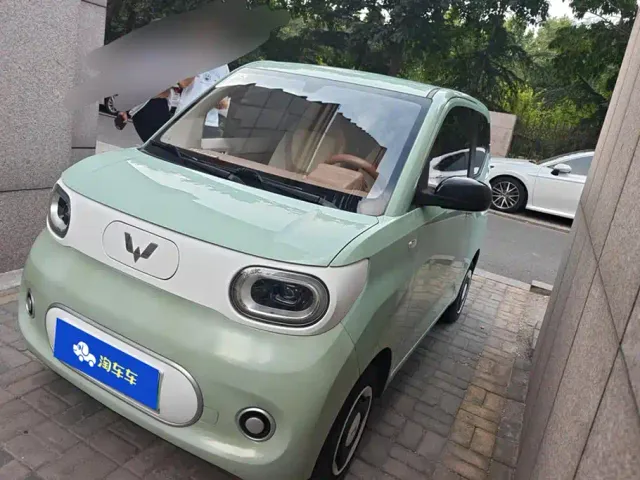 Фотография автомобиля — Wuling Hongguang Mini EV