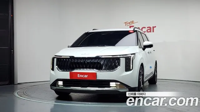 Kia Canival Новый Carnival 4 поколение Бензин 7 мест Signature — Фото автомобиля 3