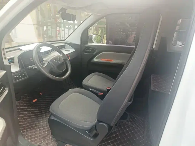 Wuling Hongguang Mini EV — Фото автомобиля 14