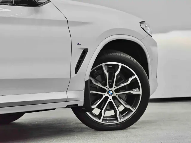 BMW X3 — Фото автомобиля 9